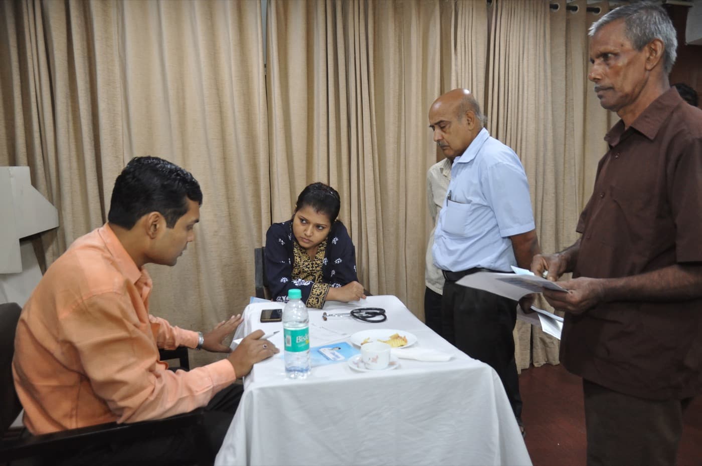 Patient assistance at home by VR Healthcare